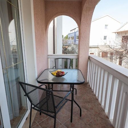Apartmani Marin No1. Водице Екстериор снимка