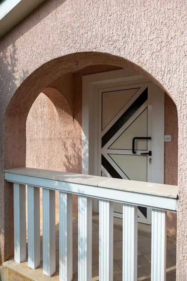 Apartmani Marin No1. Водице Екстериор снимка