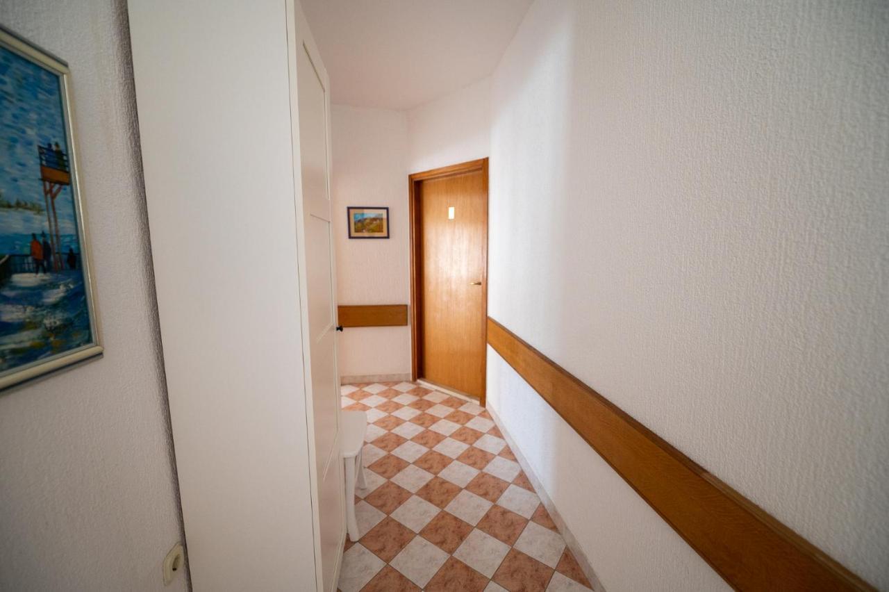 Apartmani Marin No1. Водице Екстериор снимка